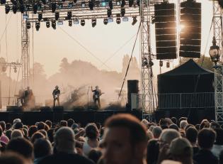 The Dire Straits Experience 
