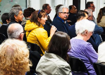 Rencontres citoyennes 2018 Enghien-les-Bains discourt de Monsieur le Maire dans l'école des Cygnes