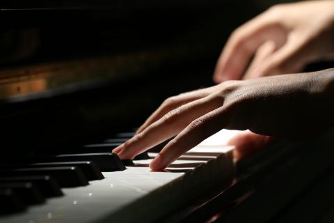 Photo d'un pianiste