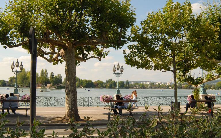 jetée du lac d'Enghien-les-Bains