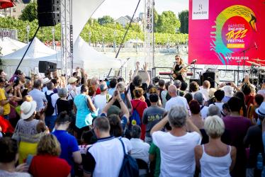 concert au jardin des roses pendant le Barrière Enghien Jazz Festival 2019